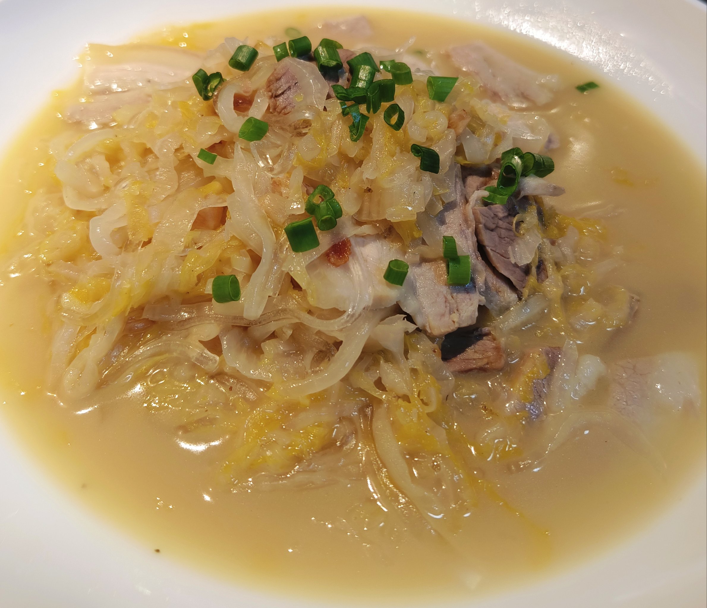 酸菜白肉炖粉条